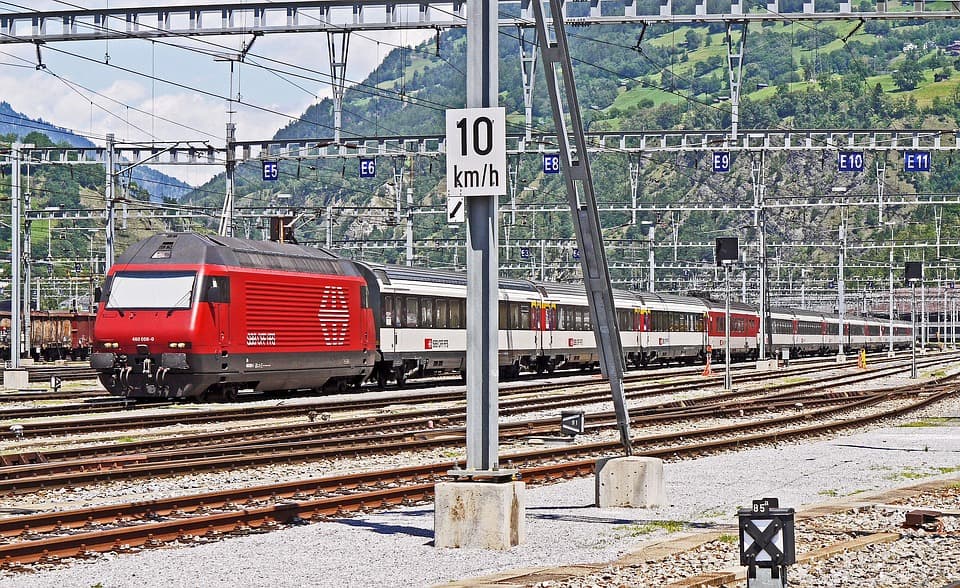 Swiss Federal Railways Completes a Digital Identity Pilot on Ethereum