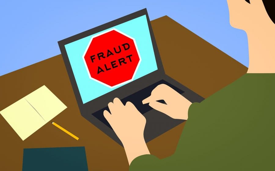 Tomahawkcoin Founder Banned by the SEC for Fake ICO