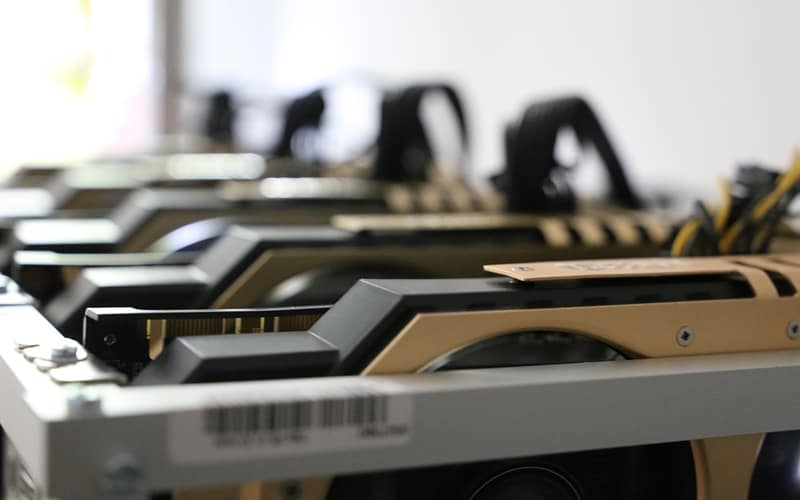 Genesis Mining is Back, HashFlare Succeeds to Renew SHA-256 Contracts