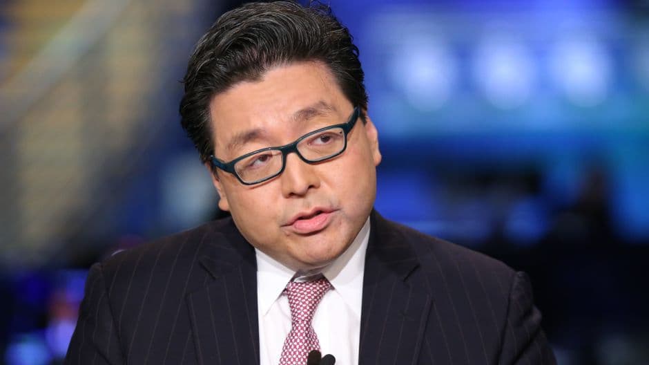 Fundstradt Global Strategist Tom Lee Recommends Investing in Bitcoin, Ethereum and Ripple (XRP)