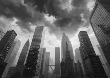 Genesis Lawsuit Threatens Grayscale's $33B IPO Plans