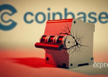 Coinbase limits trading amid service outage before results
