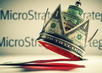 MSTR stock holds premium as Saylor issues preferreds