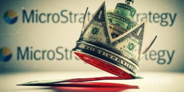 MSTR stock holds premium as Saylor issues preferreds