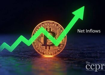 bitcoin etfs record over 823 million in weekly net inflows thumbnail